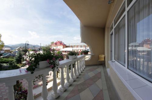 Pensiunea Boema Piatra Neamţ Exterior foto