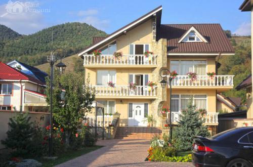 Pensiunea Boema Piatra Neamţ Exterior foto
